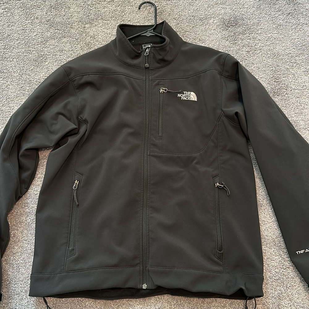 The North Face Men's TNF Apex Jacket. Large. Dark Gray